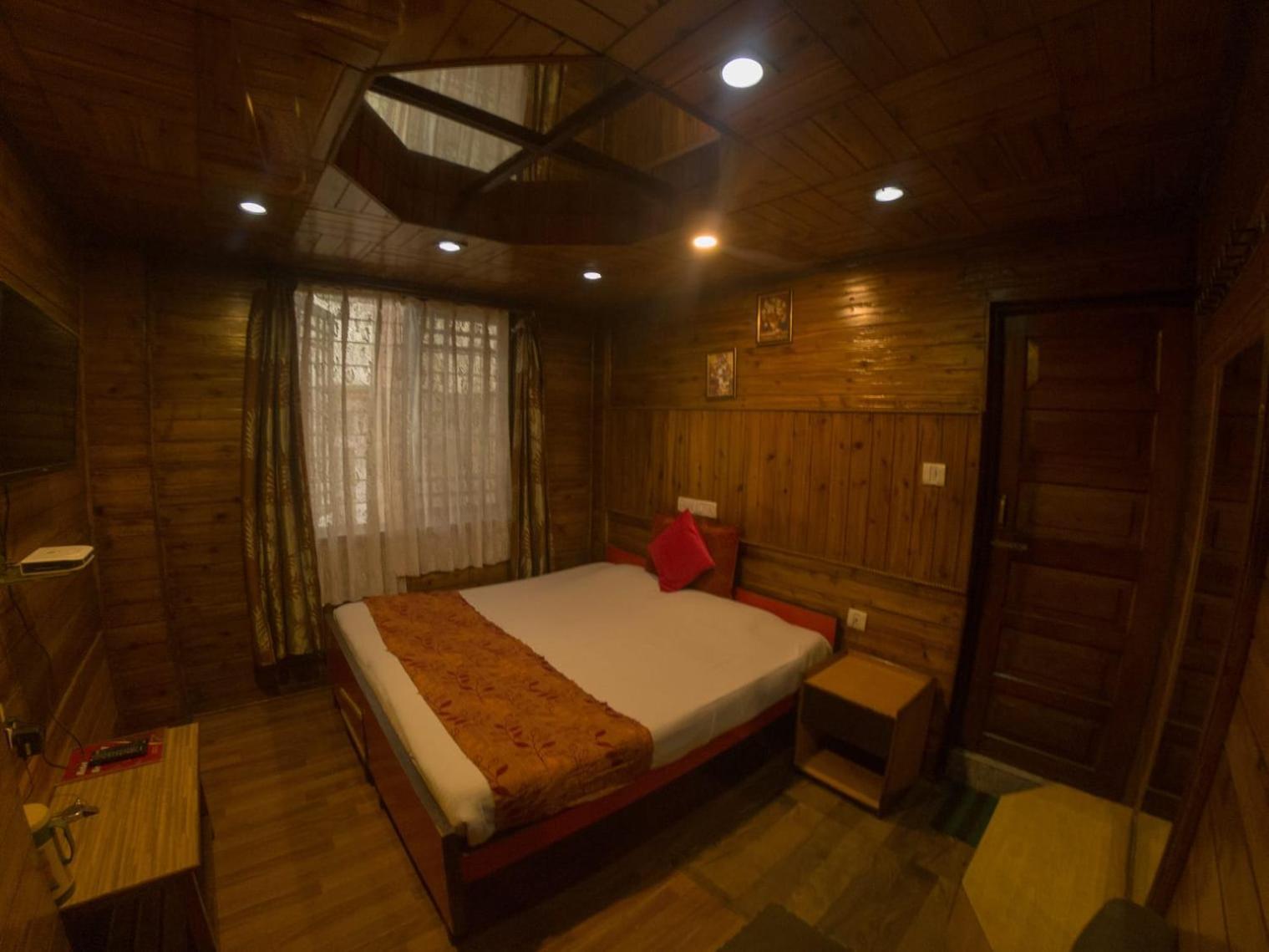 Grg Broadway Mall Road Darjeeling By Royal Collection Hotel Exterior foto