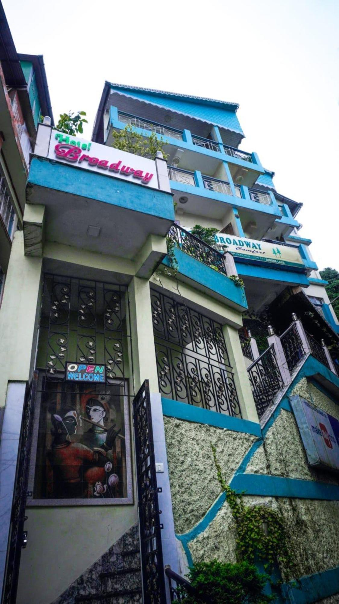 Grg Broadway Mall Road Darjeeling By Royal Collection Hotel Exterior foto