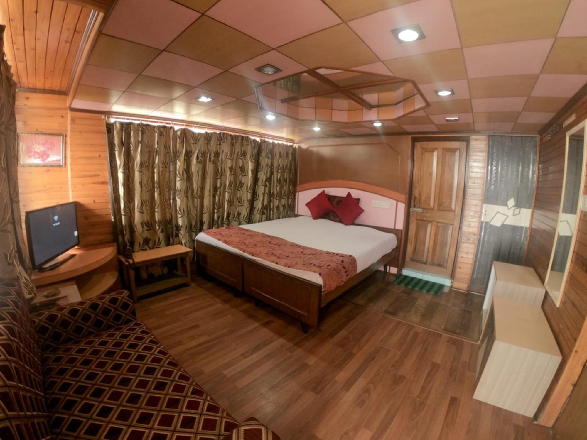 Grg Broadway Mall Road Darjeeling By Royal Collection Hotel Exterior foto
