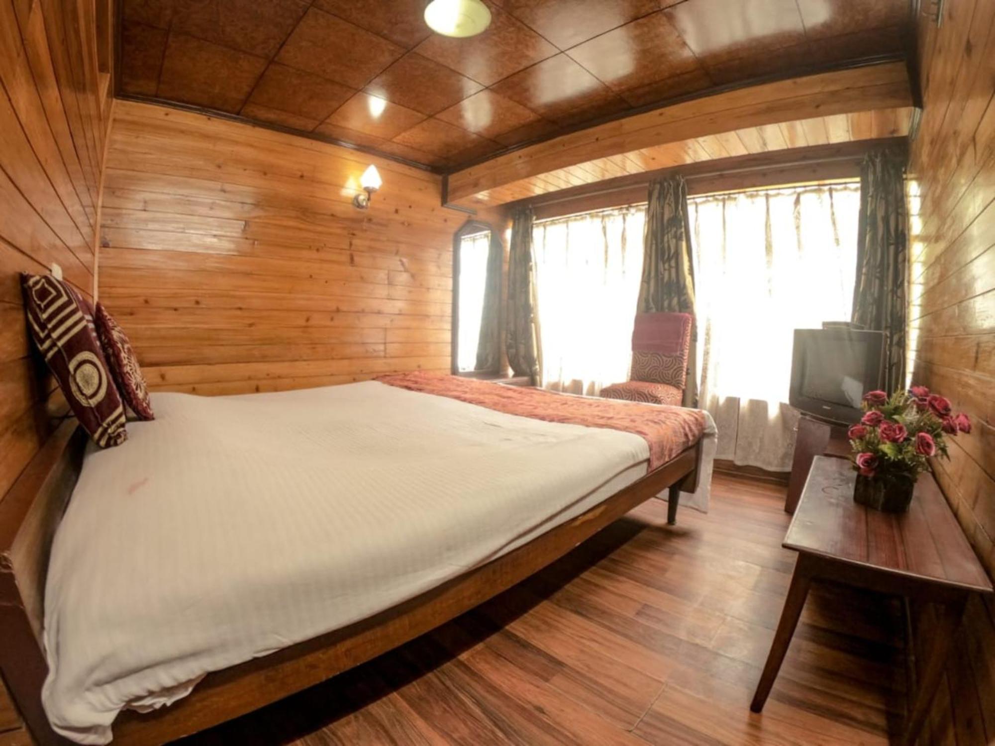 Grg Broadway Mall Road Darjeeling By Royal Collection Hotel Exterior foto